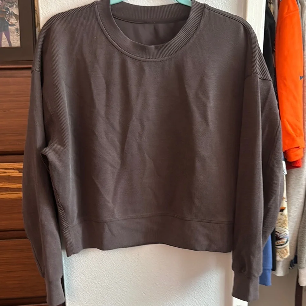 Lululemon Ribbed Softstreme Perfectly Oversized Cropped‎ Crew Espresso Size 4